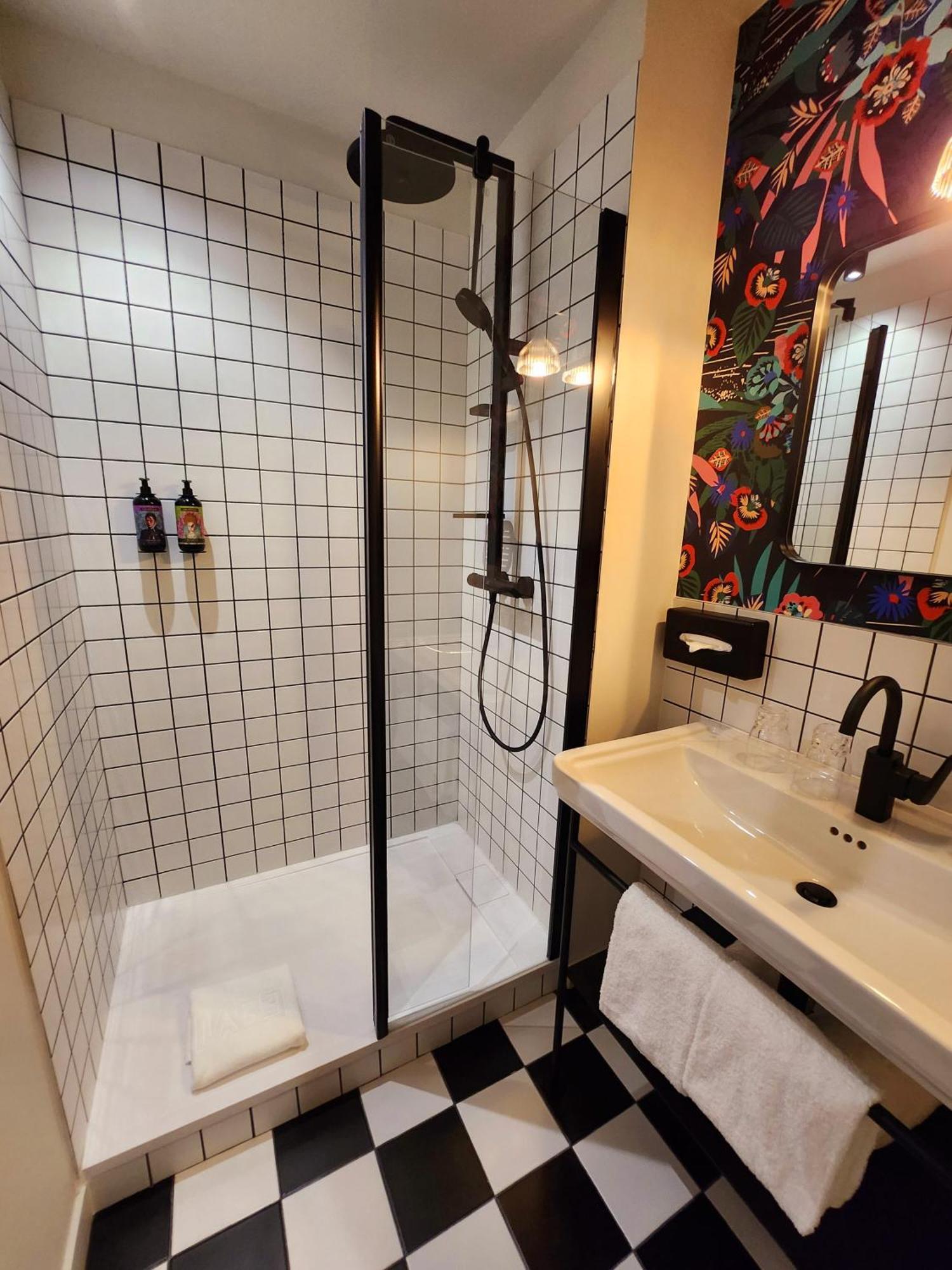 Labe Hotel Tours Centre Gare Exterior photo