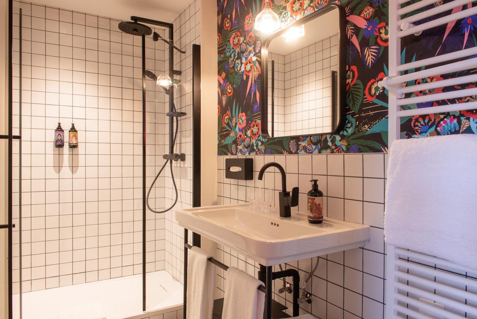 Labe Hotel Tours Centre Gare Exterior photo